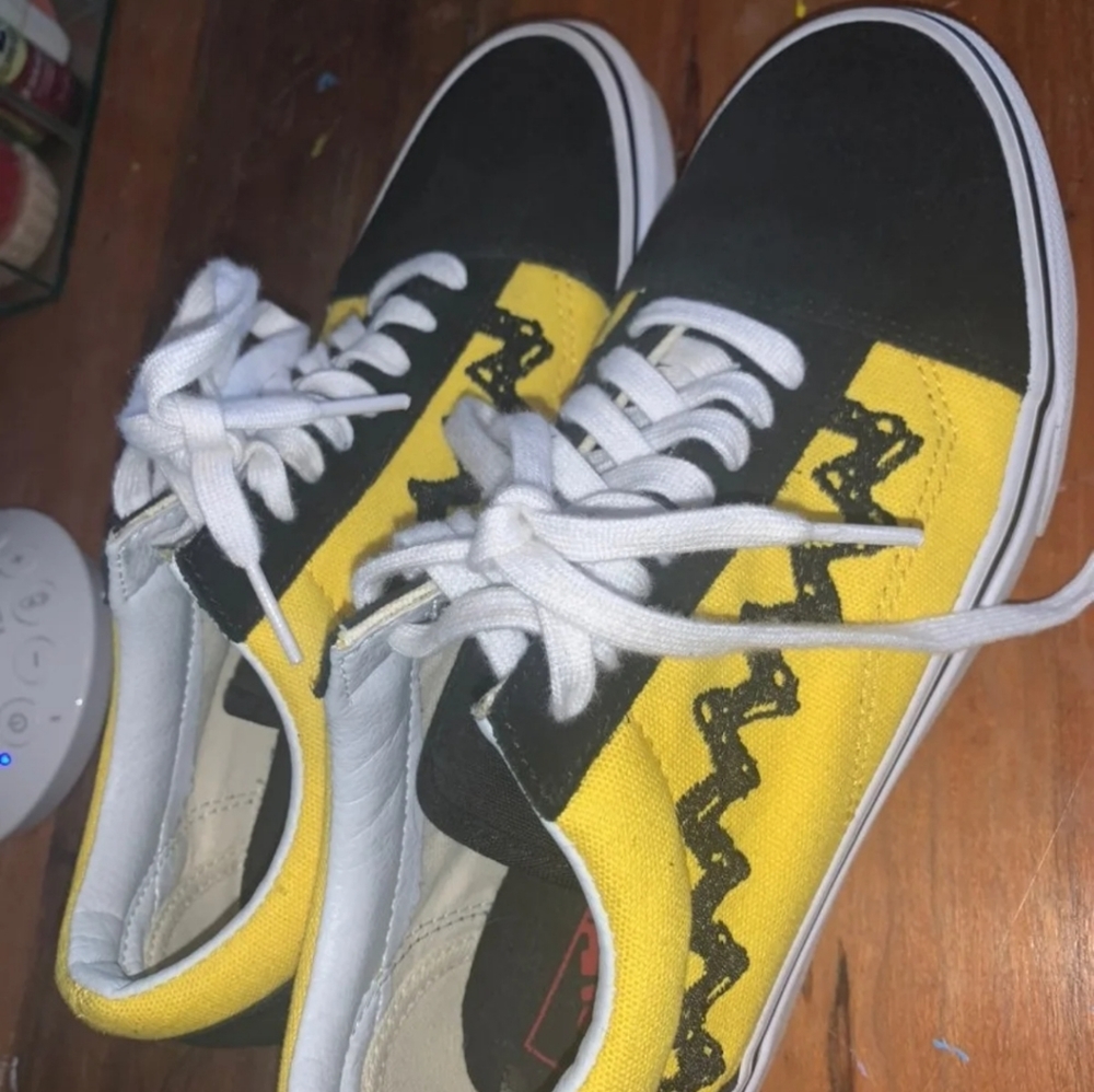 Peanuts Charlie brown snoopy vans shoes W7